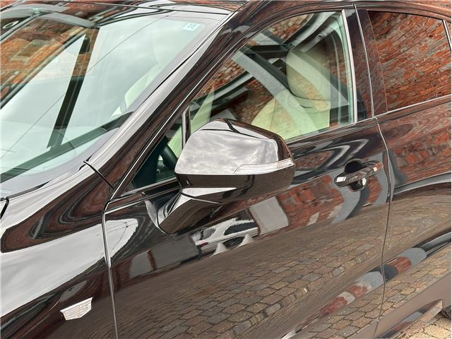 2022 Cadillac XT4 照片 8
