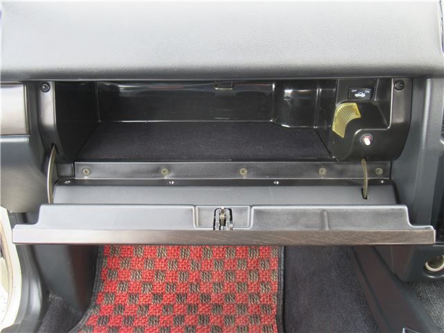 1991 Nissan GLORIA — миниатюра 51