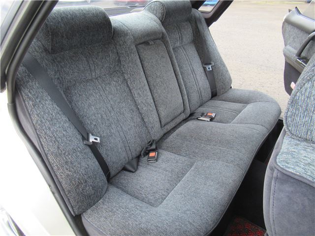 1991 Nissan GLORIA — миниатюра 57