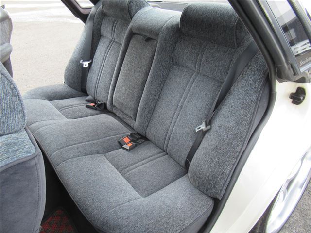1991 Nissan GLORIA — миниатюра 58