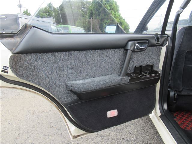 1991 Nissan GLORIA — миниатюра 66