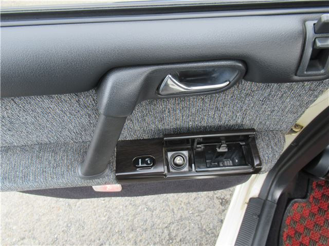 1991 Nissan GLORIA — миниатюра 67