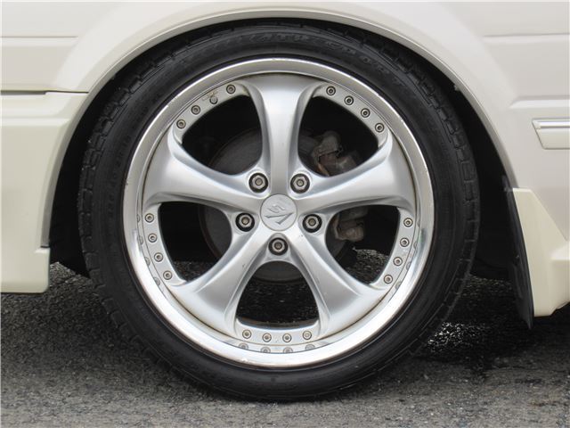 1991 Nissan GLORIA — миниатюра 76