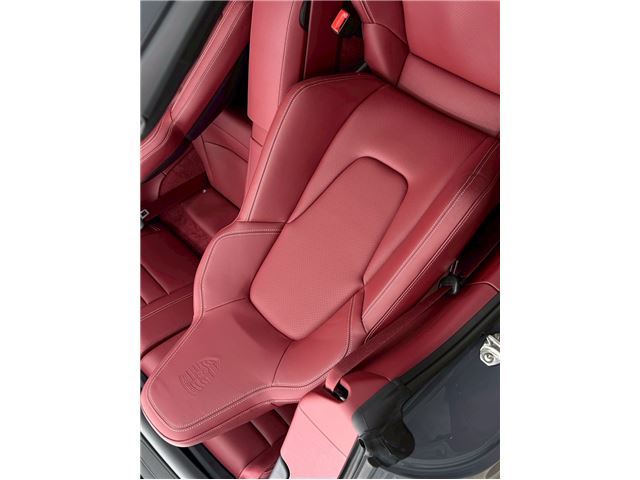 صورة مصغرة 13 لـ 2025 Porsche 911