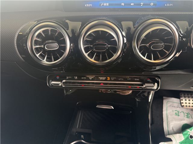 صورة مصغرة 19 لـ 2023 Mercedes-BENZ A-CLASS AMG