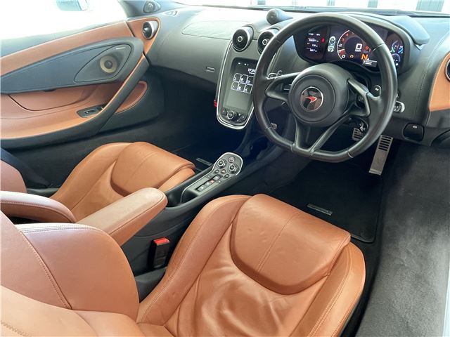 صورة 3 لـ 2016 Mclaren 540C COUPE