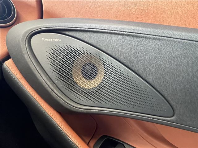 صورة مصغرة 27 لـ 2016 Mclaren 540C COUPE