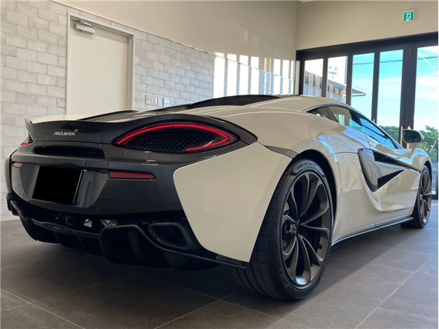 صورة 9 لـ 2016 Mclaren 540C COUPE