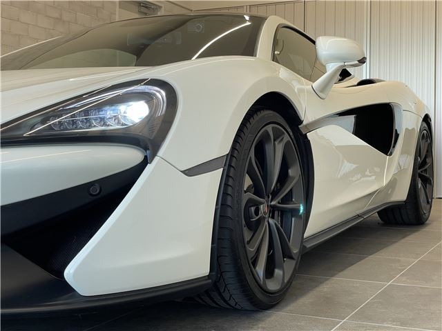 صورة 6 لـ 2016 Mclaren 540C COUPE