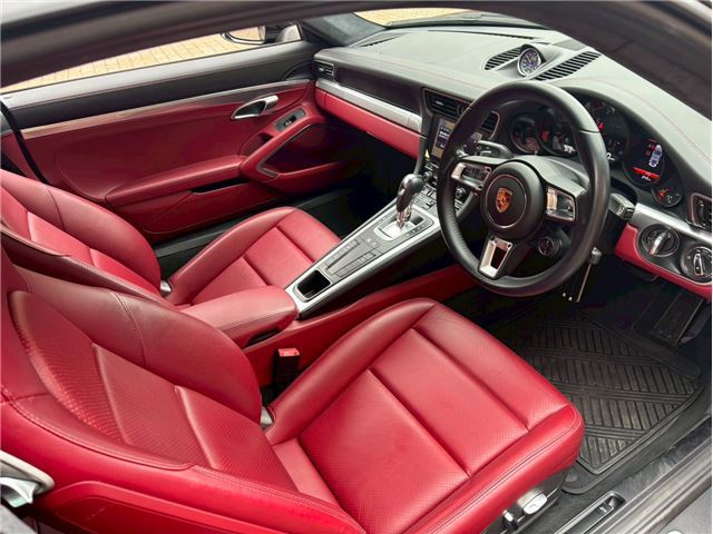 صورة مصغرة 3 لـ 2019 Porsche 911