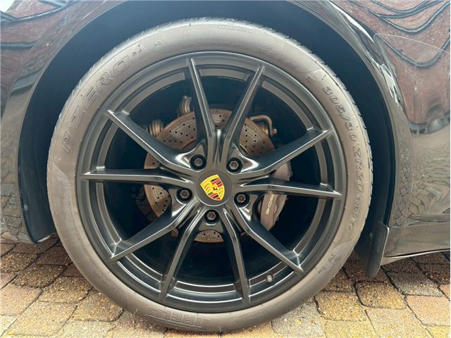 صورة مصغرة 9 لـ 2019 Porsche 911