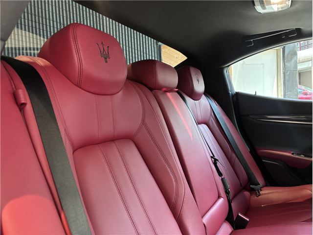 2018 Maserati GHIBLI thumbnail 9