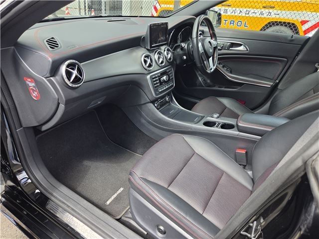صورة مصغرة 28 لـ 2013 Mercedes-BENZ CLA