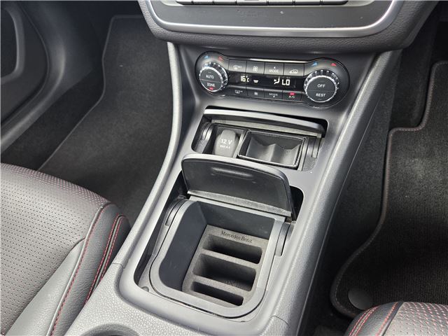 صورة مصغرة 43 لـ 2013 Mercedes-BENZ CLA