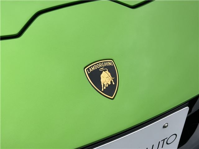 صورة 9 لـ 2024 Lamborghini HURACAN