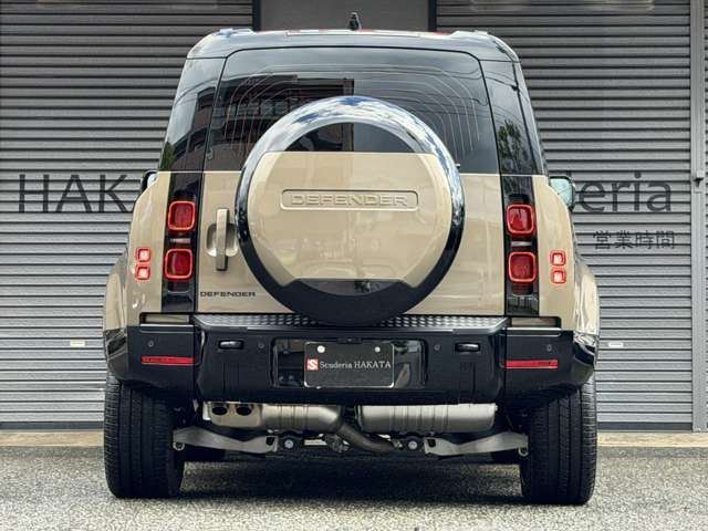 صورة 2 لـ 2025 LAND Rover DEFENDER