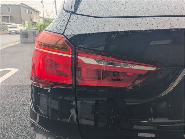 2017 BMW X1 — миниатюра 14