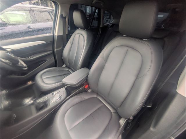 2017 BMW X1 — миниатюра 32