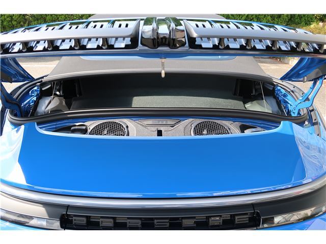 صورة مصغرة 32 لـ 2026 Porsche 911