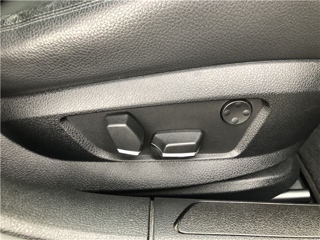 صورة مصغرة 20 لـ 2011 BMW 7 SERIES