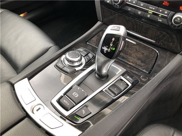 صورة مصغرة 54 لـ 2011 BMW 7 SERIES