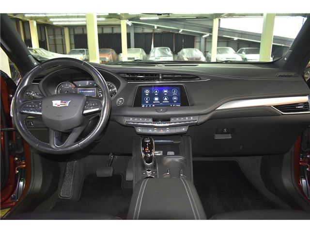 2021 Cadillac XT4 照片 3