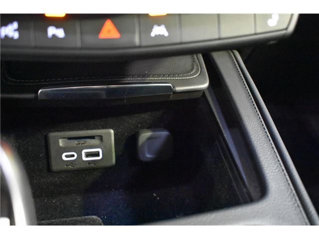 صورة مصغرة 34 لـ 2021 Cadillac XT4