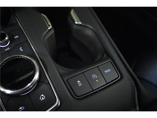 صورة مصغرة 40 لـ 2021 Cadillac XT4