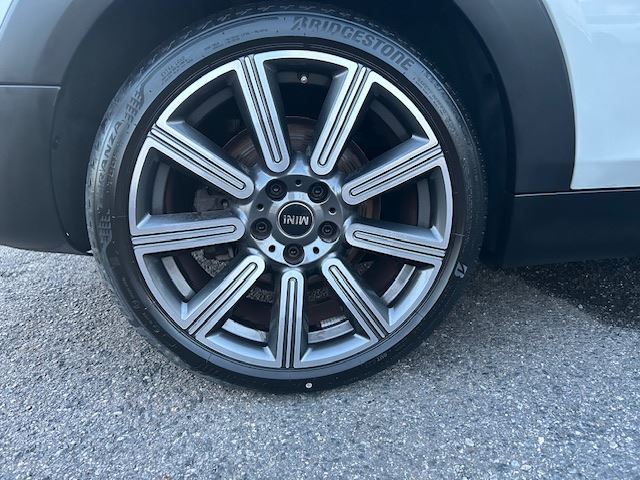 2022 MINI CLUBMAN — миниатюра 11