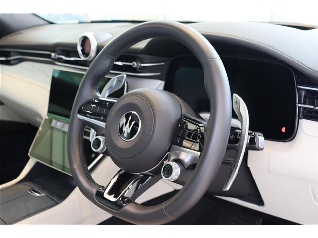 2023 Maserati GRECALE — миниатюра 11