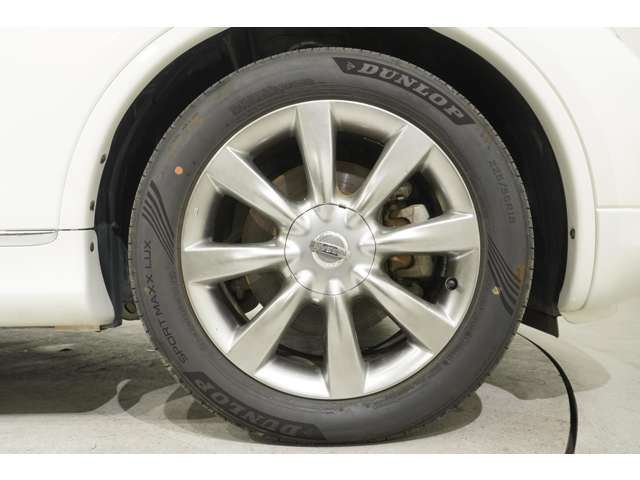2009 Nissan SKYLINE CROSSOVER 照片 8