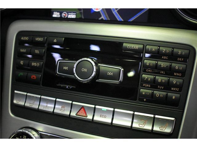 2012 Mercedes-BENZ SLK — миниатюра 37