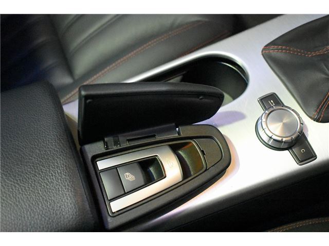 2012 Mercedes-BENZ SLK — миниатюра 38