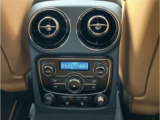 2013 Jaguar XJ — миниатюра 20
