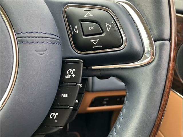 2013 Jaguar XJ — миниатюра 29