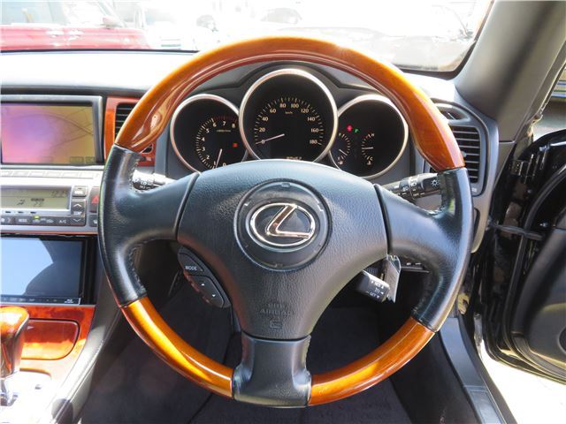 2005 Lexus SC — миниатюра 18