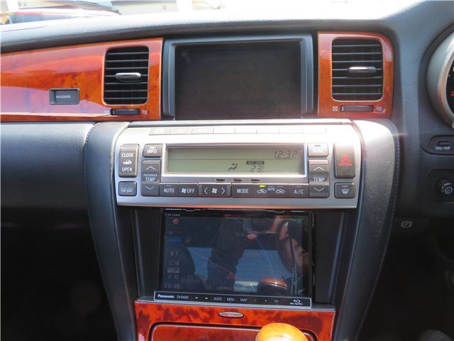 2005 Lexus SC — миниатюра 32