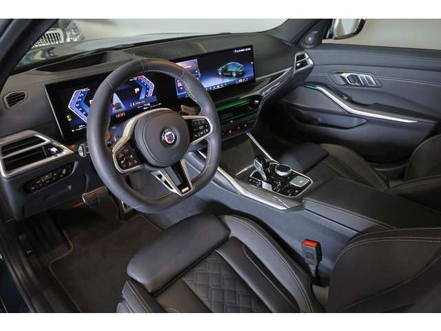 صورة مصغرة 65 لـ 2026 Alpina B3