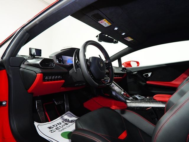 2021 Lamborghini HURACAN — миниатюра 3