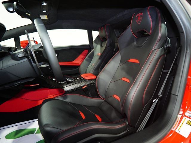 2021 Lamborghini HURACAN — миниатюра 14