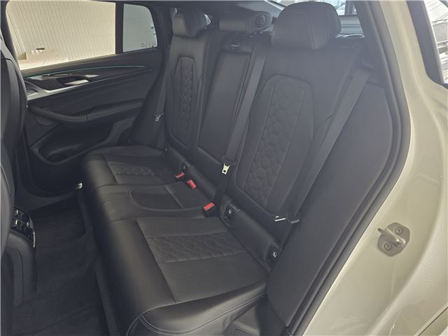 2019 BMW X4 M 缩略图 16