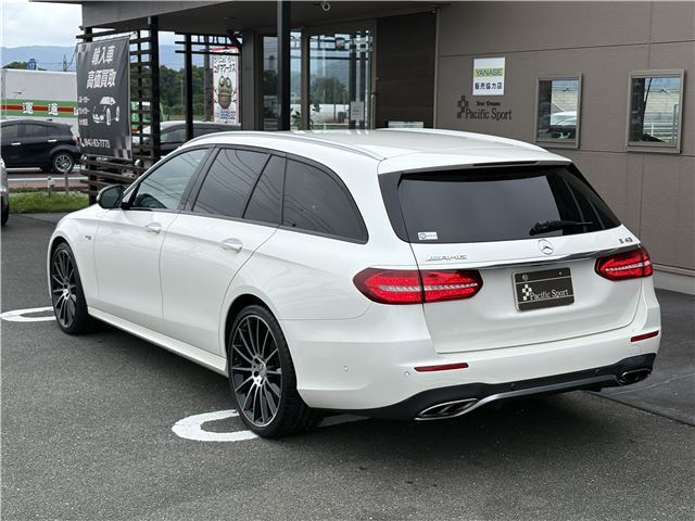 2018 Mercedes-BENZ E-CLASS AMG — фото 5