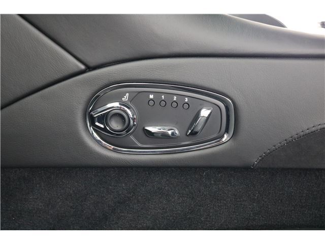 2019 Aston Martin DBS SUPERLEGGERA 缩略图 25