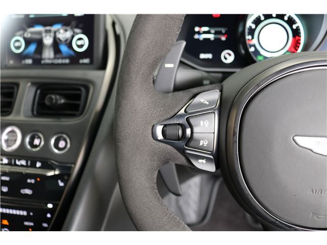 2019 Aston Martin DBS SUPERLEGGERA 缩略图 35