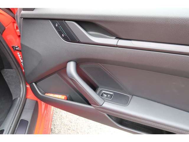 صورة مصغرة 21 لـ 2025 Porsche 911