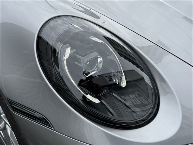 2024 Porsche 911 — миниатюра 11