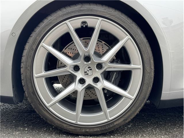2024 Porsche 911 — миниатюра 7