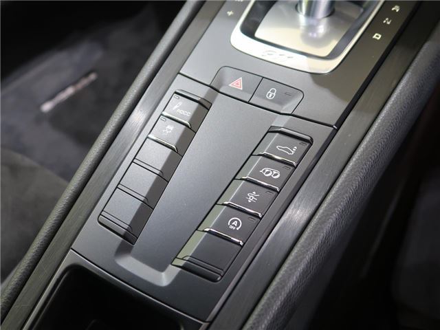 صورة مصغرة 8 لـ 2017 Porsche 911