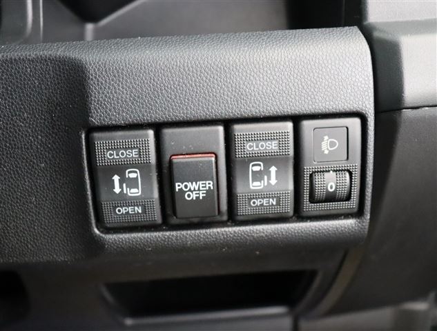 2013 Nissan LAFESTA 照片 10