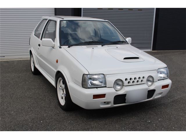 1990 Nissan MARCH 照片 1